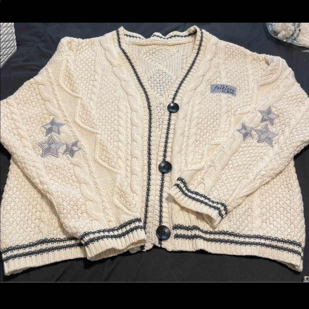 Taylor Swift Cardigan M/L Like New!
